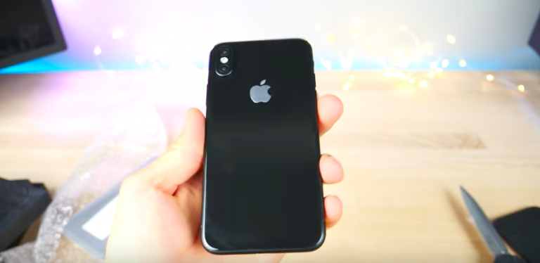 New iPhone 8 Dummy Model Leak Shows the Device From All Sides